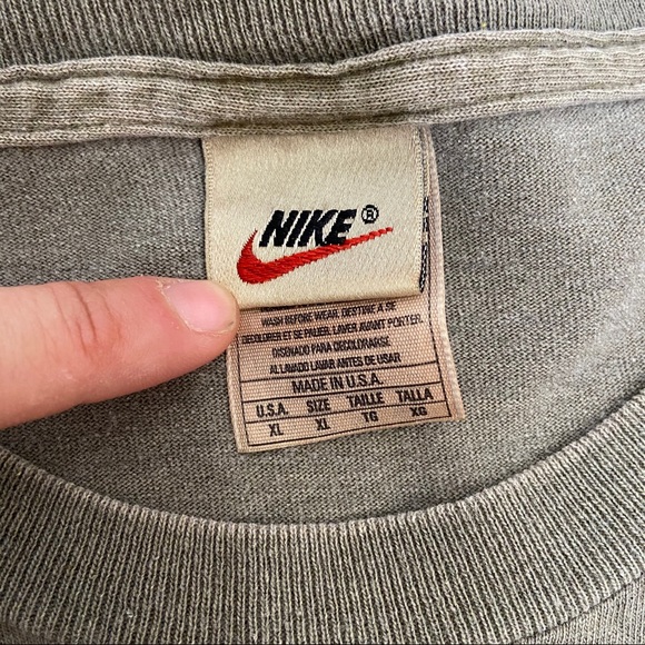 Vintage Nike Men’s Distressed Genuine Trademark Logo Distressed T-Shirt Size XL - Picture 5 of 7